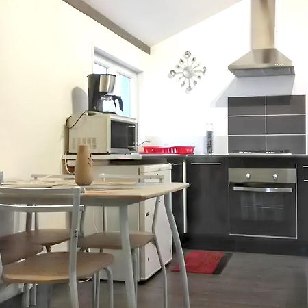 Studio Charmant A Vierville Sur Mer 30M² Avec Jardin 外观 照片